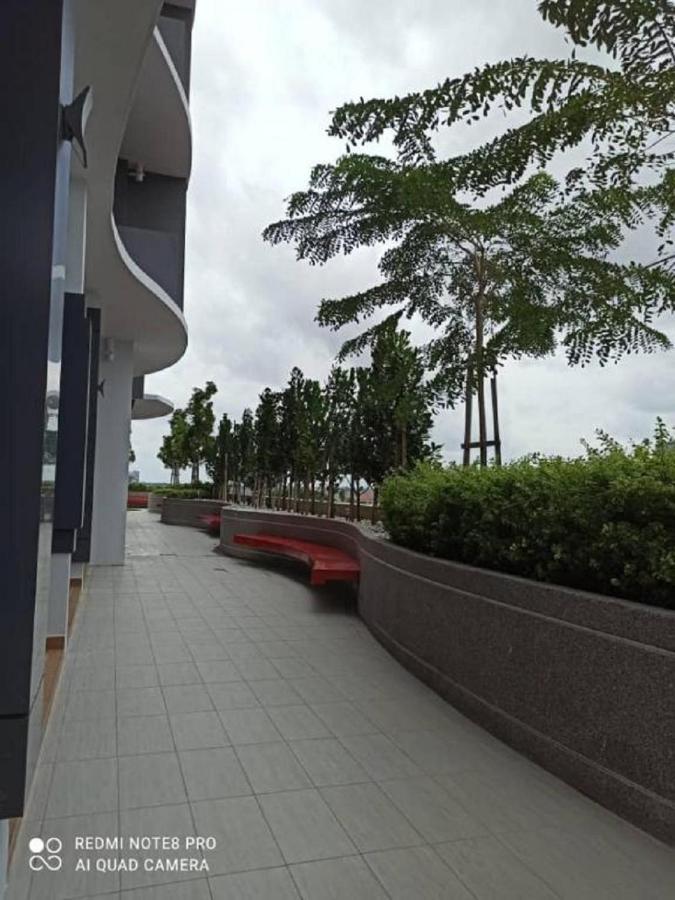 Zulanie Suite at Troika Residence, Cozy&Comfort, Free Wifi&Netflix Kota Bharu Exterior foto